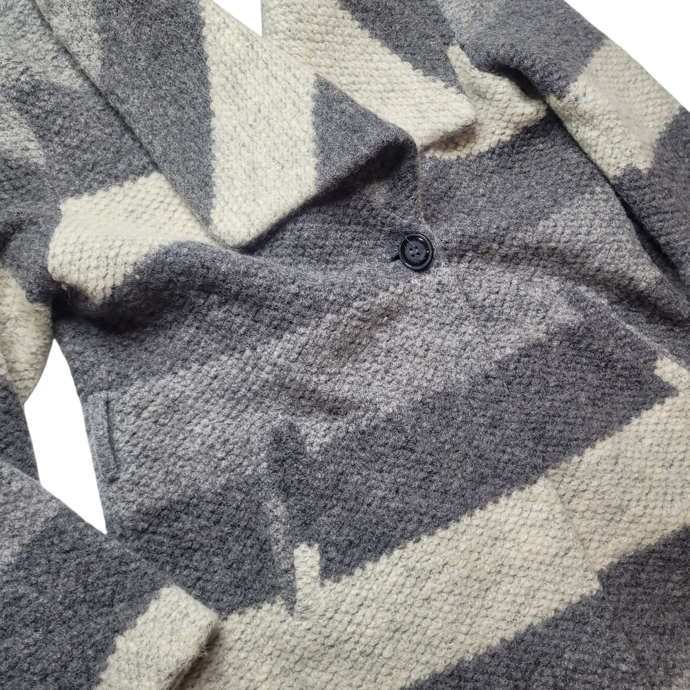 Antoni & Alison Size 12 Stylish Gray and Cream Women's Coat - Picture 5 of 7